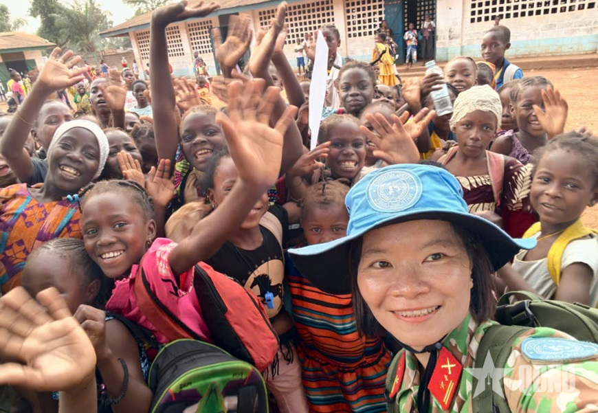 Tết Trung Phi, vạn dặm yêu thương